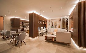 Ontico Urban Design Hotel